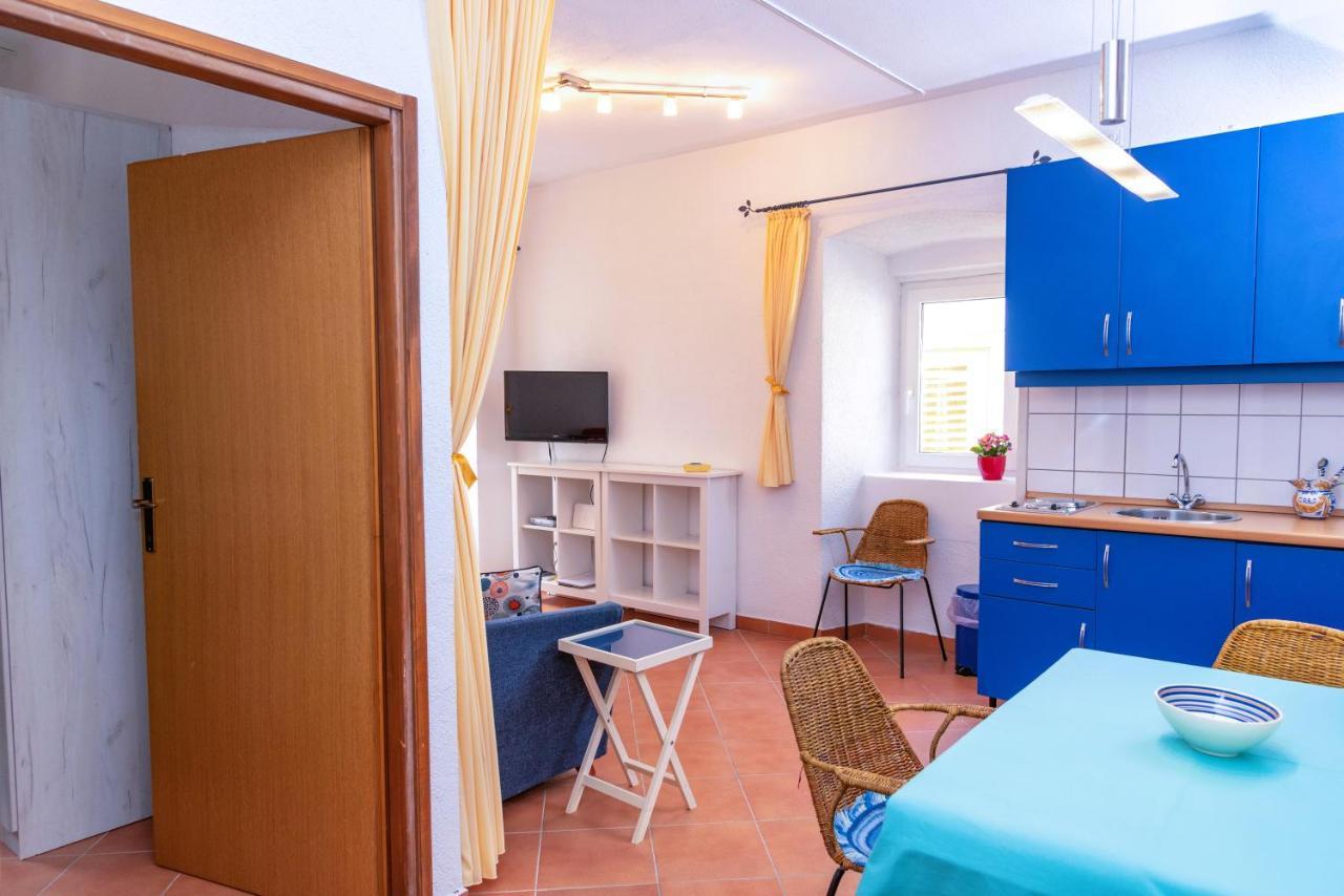 Sidar-Old Town Apartment Cres Luaran gambar