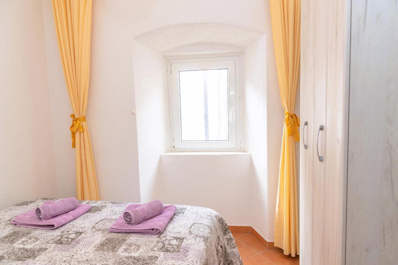 Sidar-Old Town Apartment Cres Luaran gambar